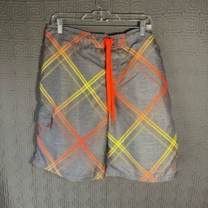 Ocean Pacific OP Swim Trunks Mens Size Large (36-38) Grey Gray Plaid Design